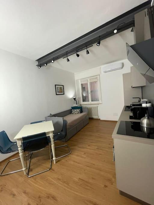 Cairoli Apartment Ravenna Bagian luar foto